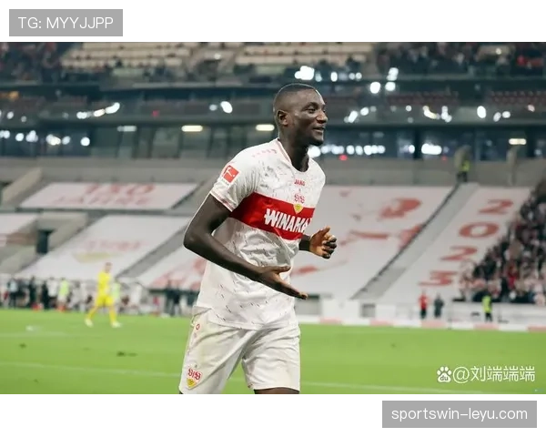 德甲锋线大洗牌!新援加盟引爆战力升级,谁将成新赛季关键先生? 德甲锋线大洗牌!新援加盟引爆战力升级,谁将成新赛季关键先生?