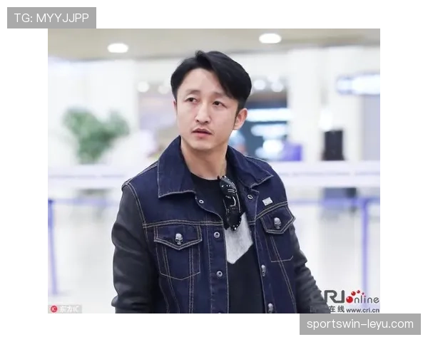 看到邹市明最新生活照，金牌笑容配着奢侈日常，心里既羡慕又怪怪的