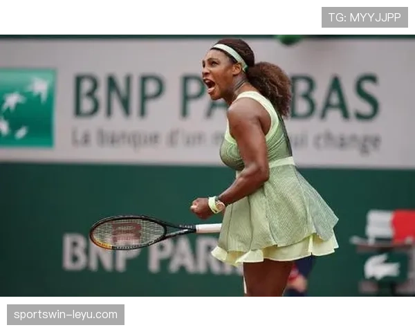 小威廉姆斯和孩子从头等舱走下来的那一刻，我的凡人生活被当街打脸